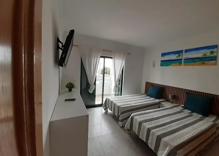 David Αλμπουφέιρα